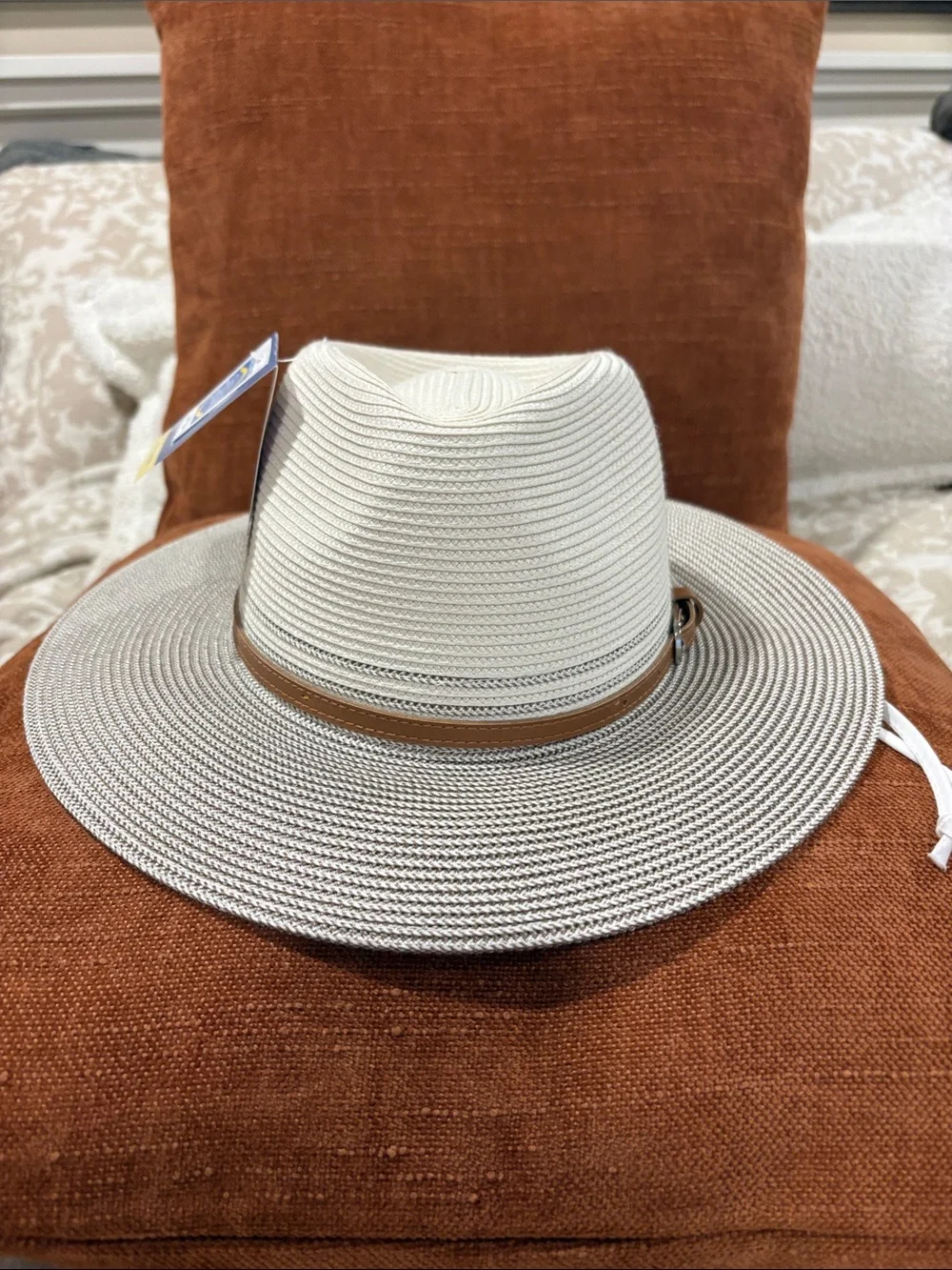 Wallaroo Petite Kristy Hat UPF 50+ NWT Ivory Taupe Sun Hat
